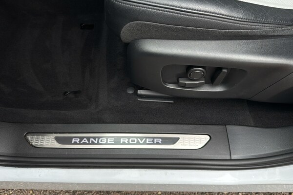 Used Land Rover Range Rover Evoque 2020 for sale - 76087686: Photo 43