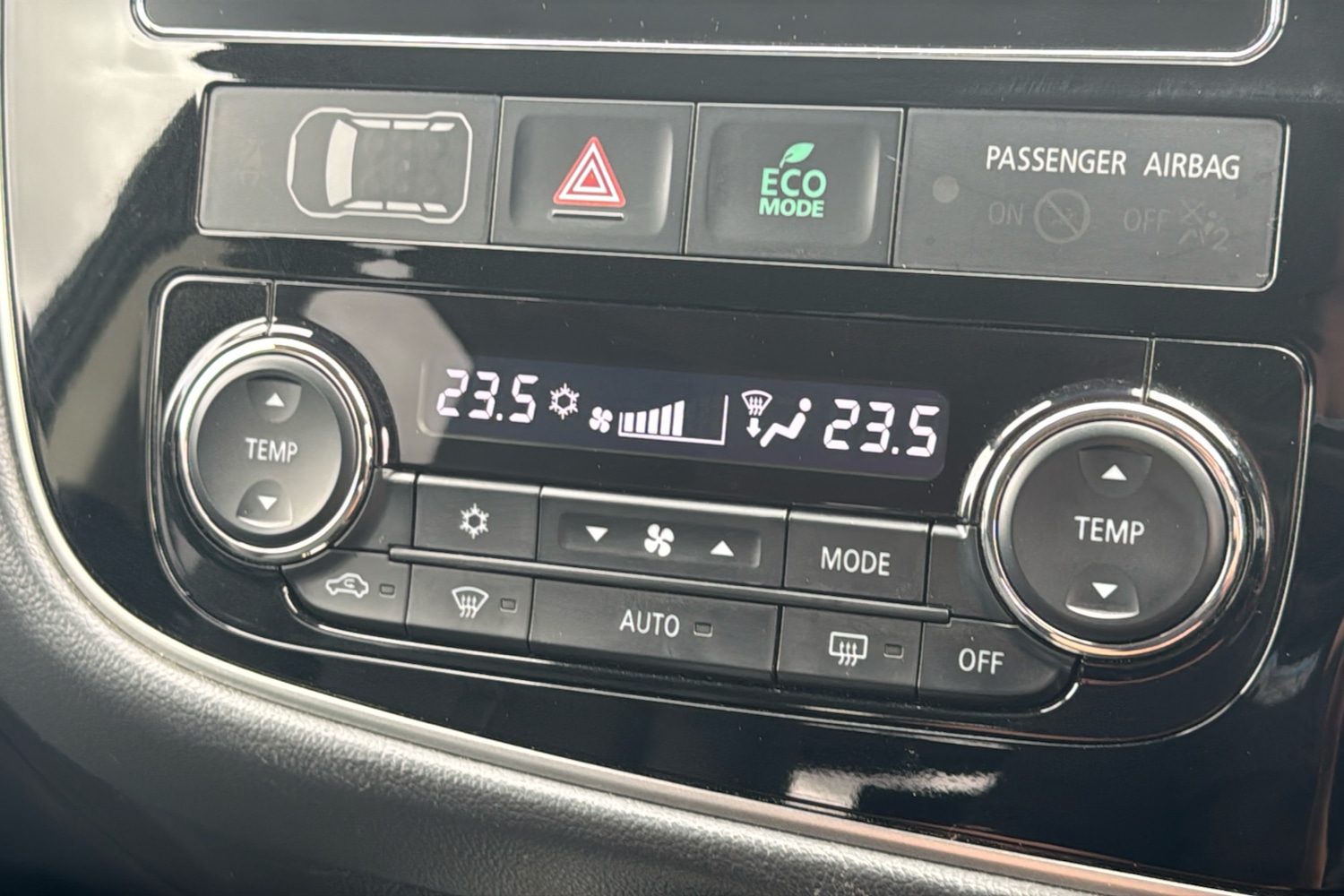 Used Mitsubishi Outlander 2018 for sale - 76373474: Photo 16