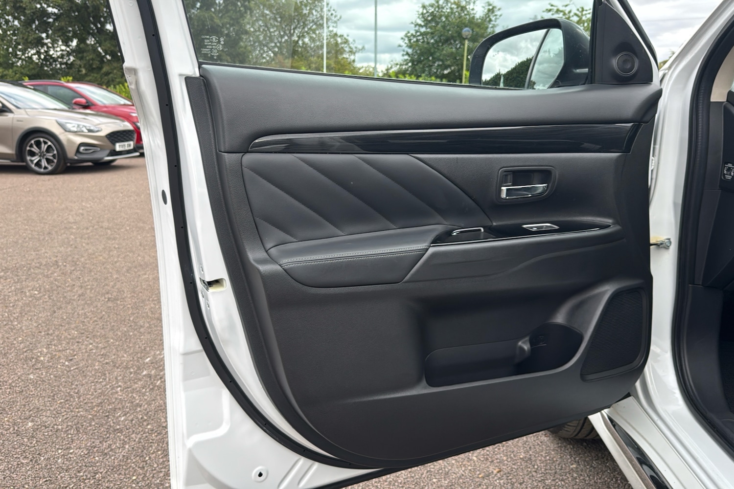 Used Mitsubishi Outlander 2018 for sale - 76373474: Photo 36