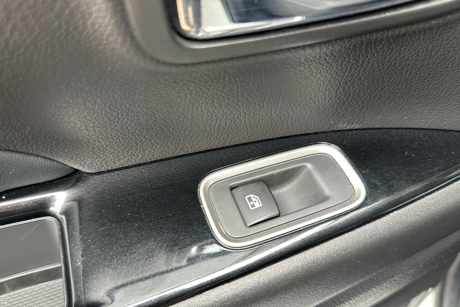 Used Mitsubishi Outlander 2018 for sale - 76373474: Photo 39