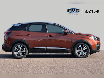 Used Peugeot 3008 2020 for sale - 77609700: Photo