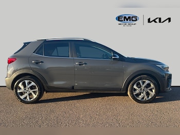 Used Kia Stonic 2023 for sale - 77886628: Photo