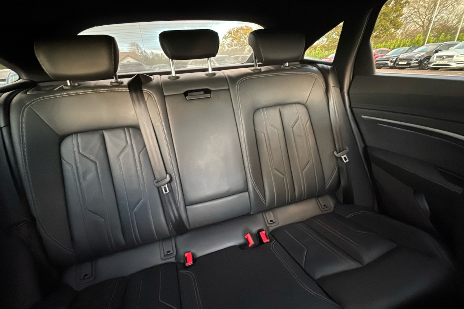 Used Audi e-tron 2022 for sale - 76732608: Photo 12