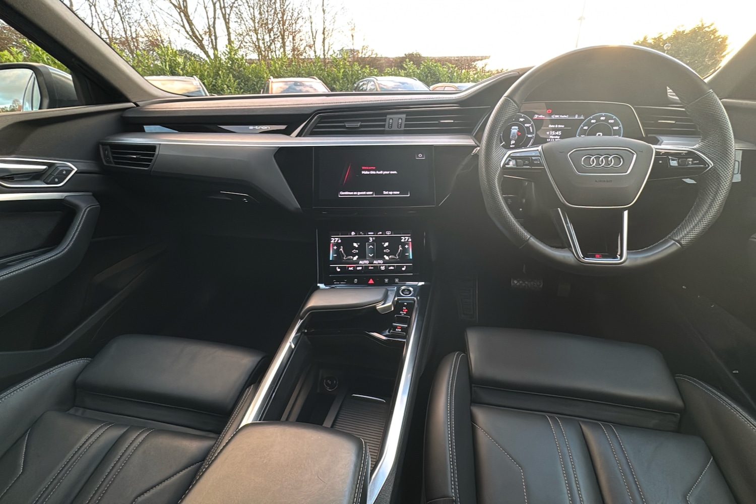 Used Audi e-tron 2022 for sale - 76732608: Photo 9