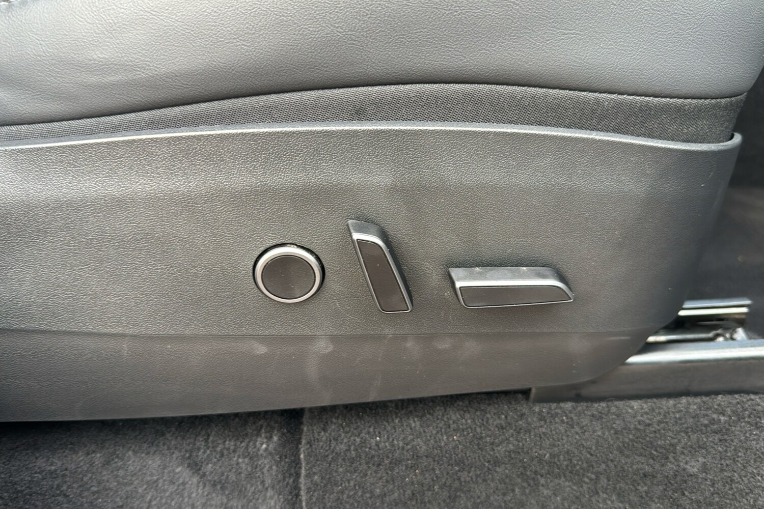 Used Tesla Model Y 2022 for sale - 76169894: Photo 46