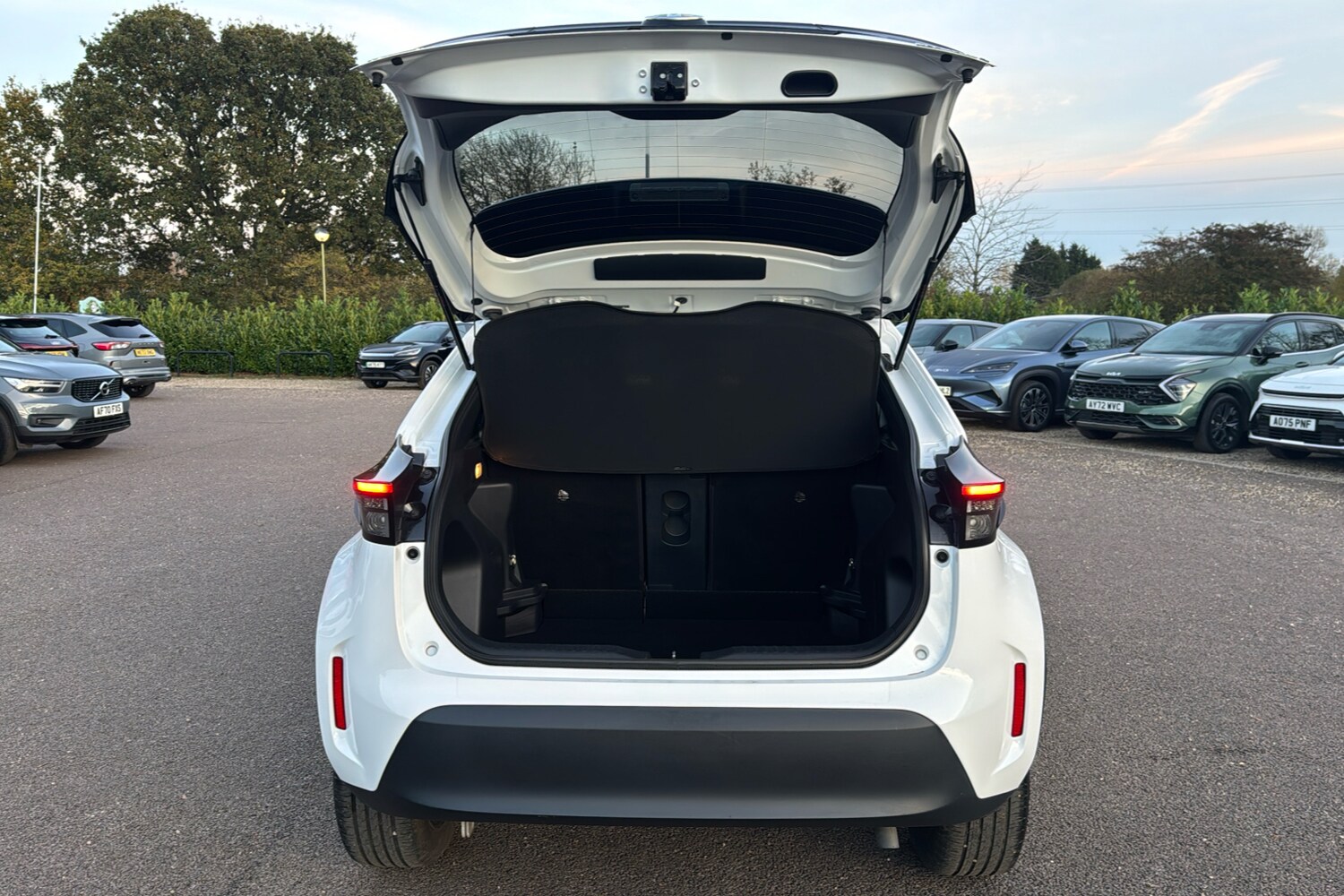 Used Toyota Yaris Cross 2023 for sale - 76436038: Photo 19