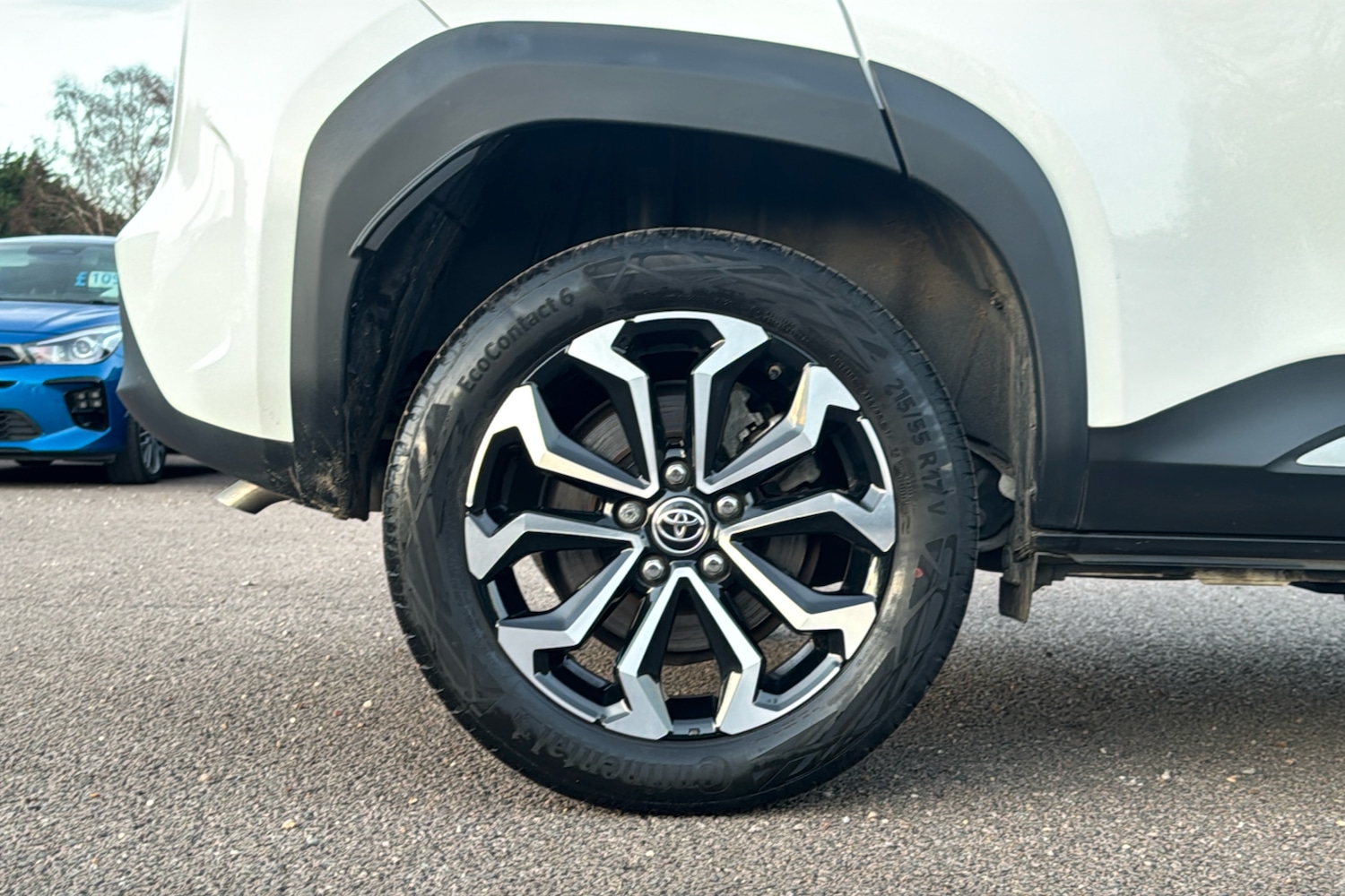 Used Toyota Yaris Cross 2023 for sale - 76436038: Photo 8