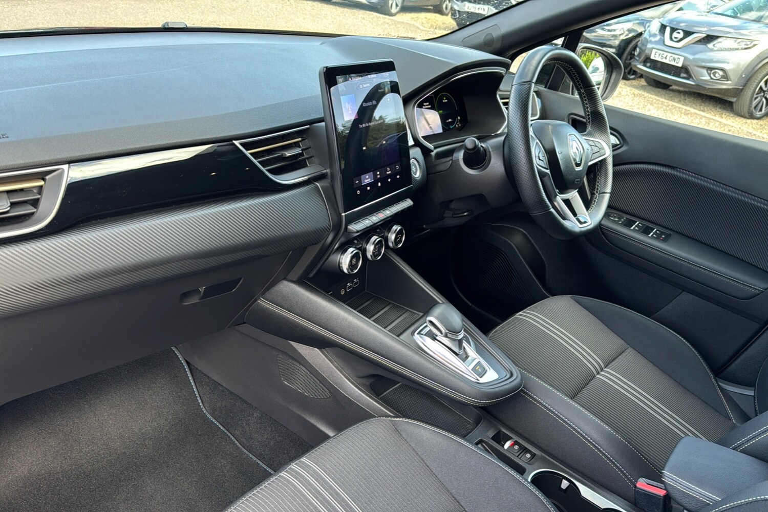 Used Renault Captur 2024 for sale - 75816626: Photo 11