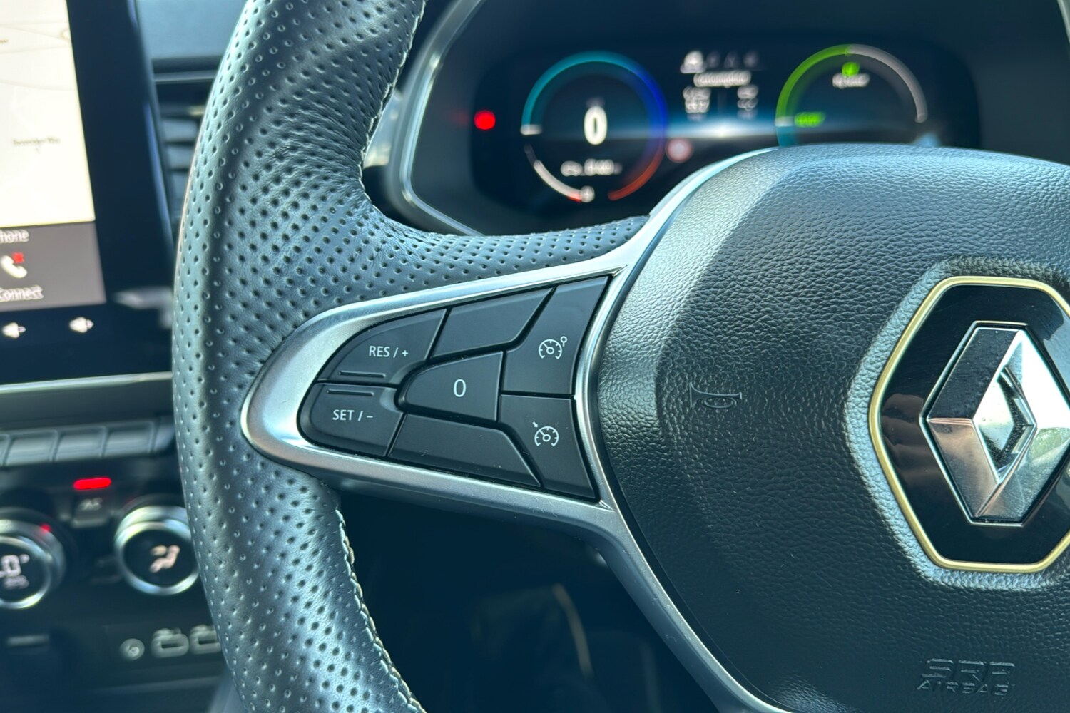 Used Renault Captur 2024 for sale - 75816626: Photo 17