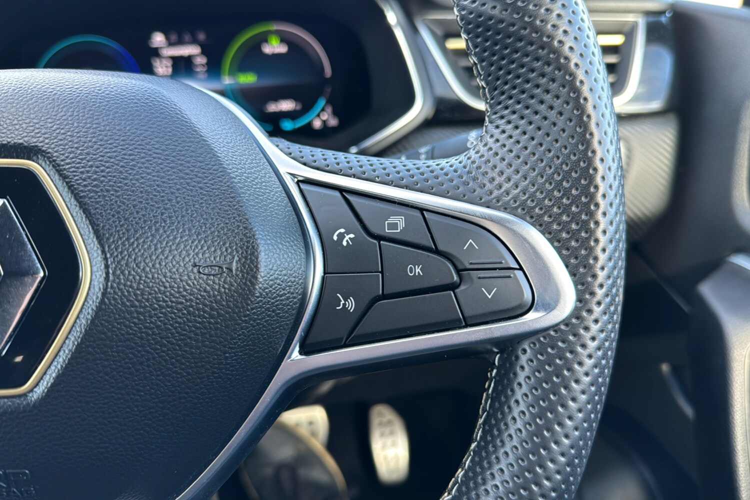 Used Renault Captur 2024 for sale - 75816626: Photo 18