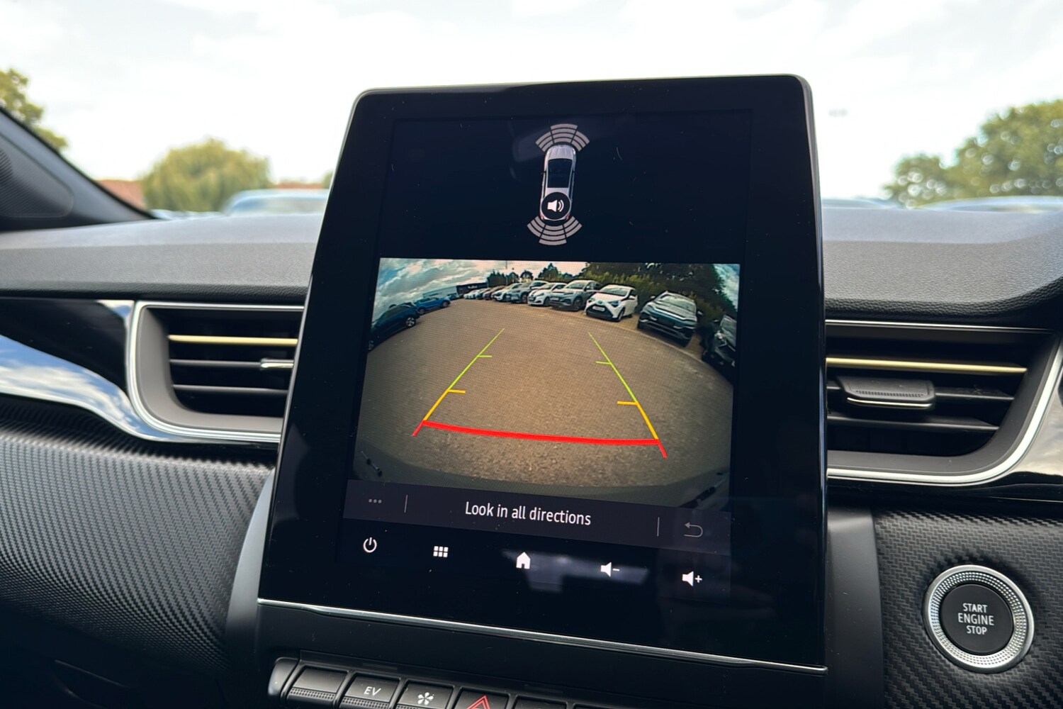 Used Renault Captur 2024 for sale - 75816626: Photo 47