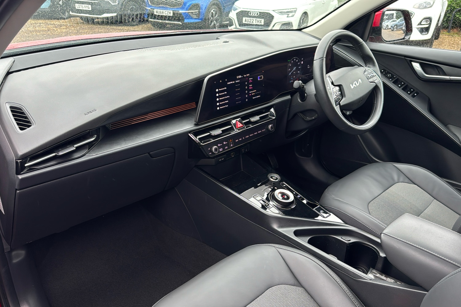 Used Kia Niro 2023 for sale - 76230240: Photo 11