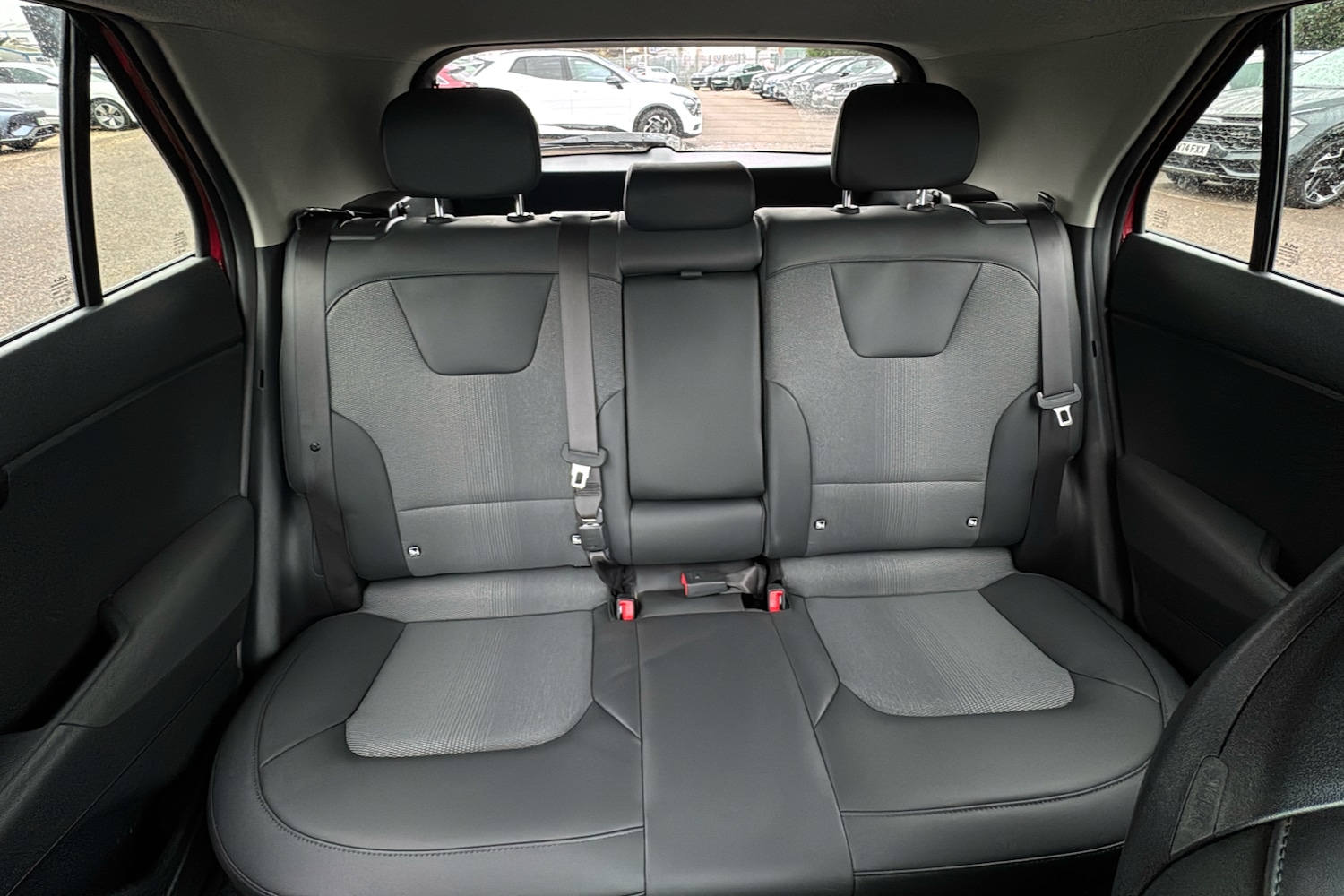 Used Kia Niro 2023 for sale - 76230240: Photo 12