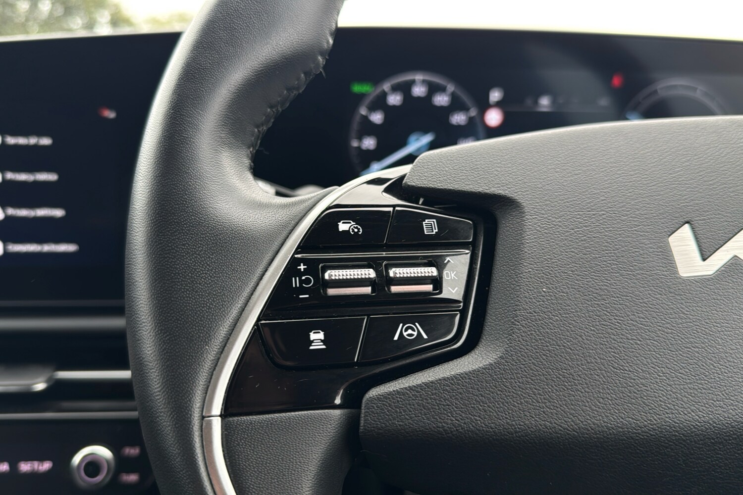 Used Kia Niro 2023 for sale - 76230240: Photo 17