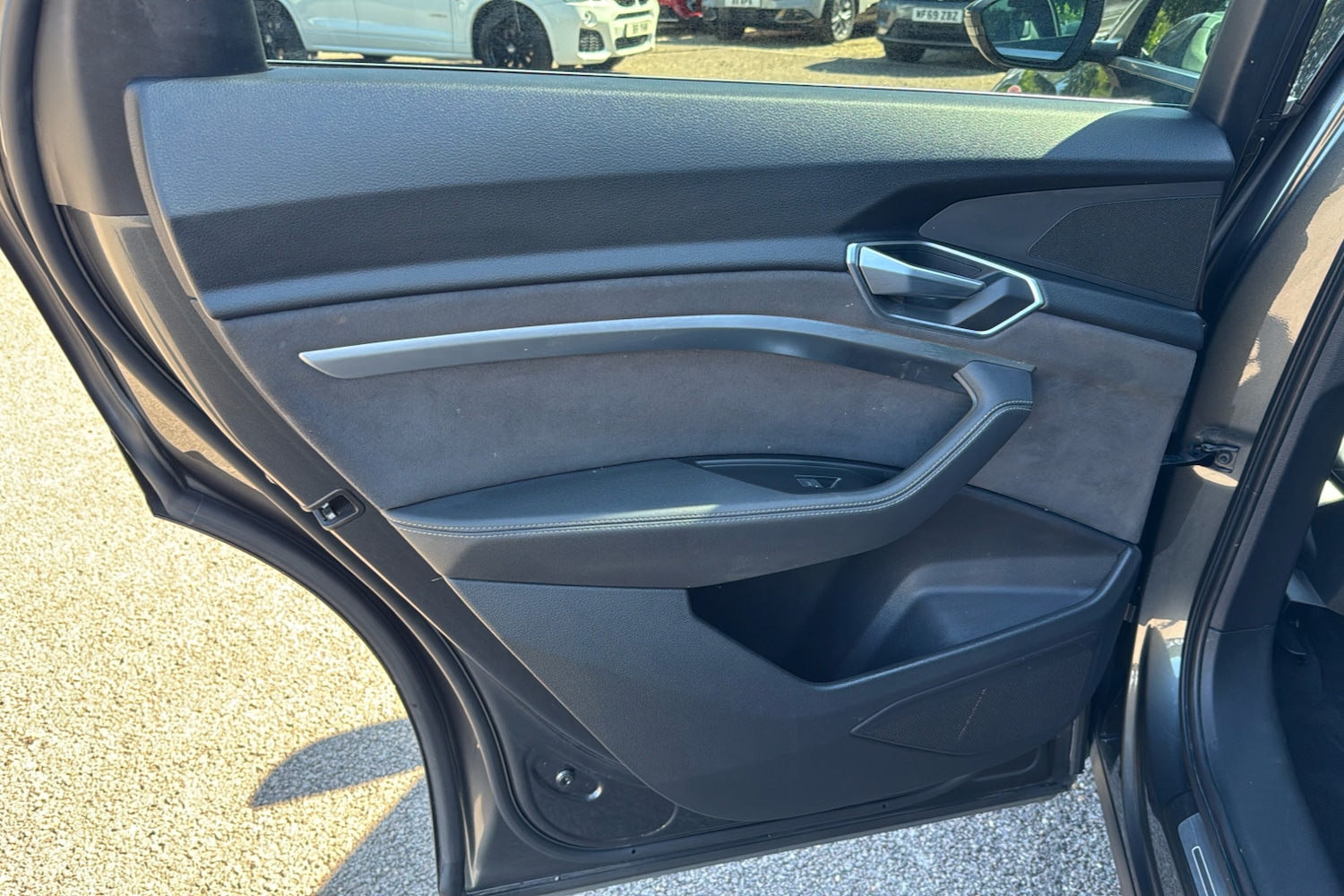 Used Audi e-tron 2022 for sale - 76390863: Photo 38