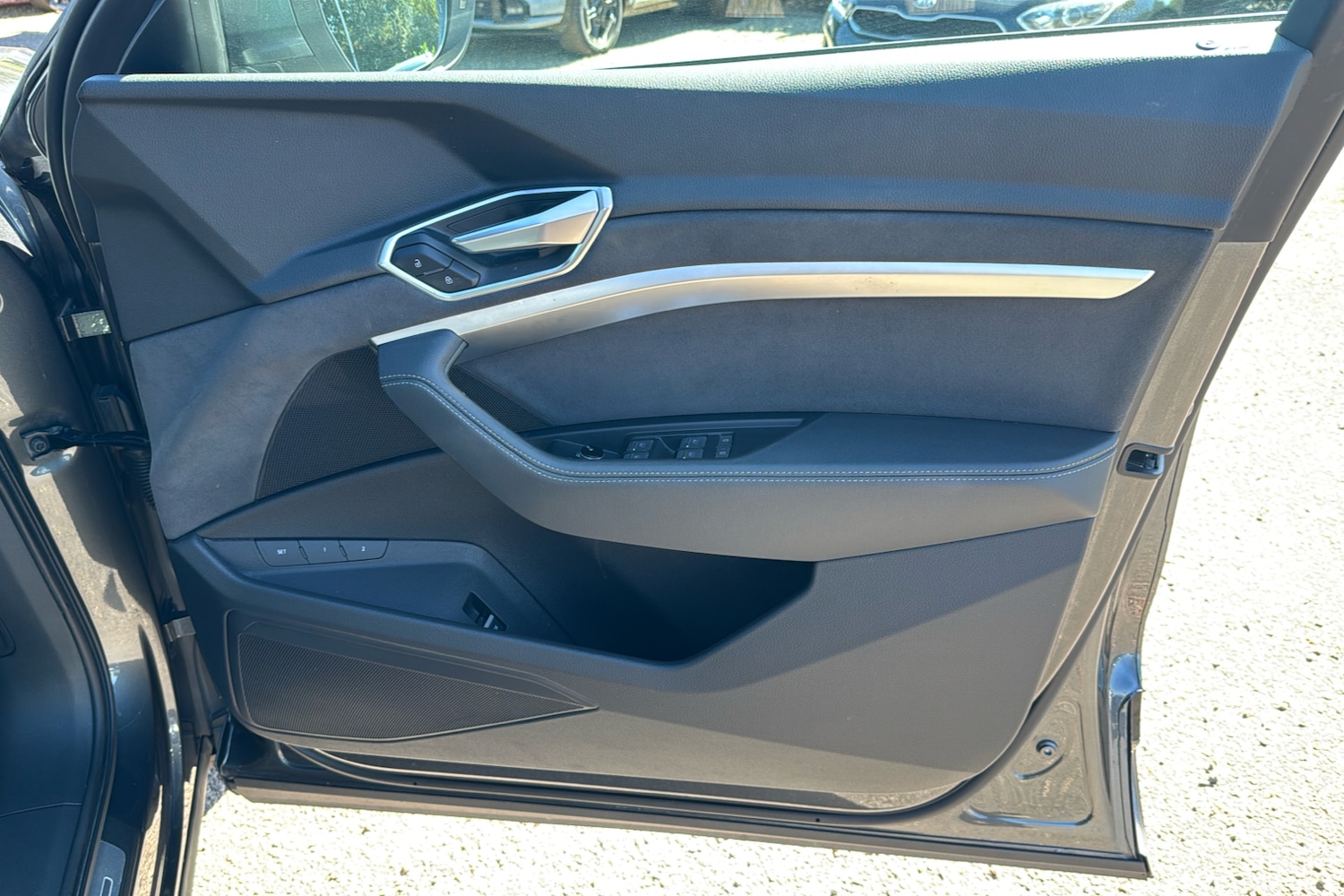 Used Audi e-tron 2022 for sale - 76390863: Photo 46