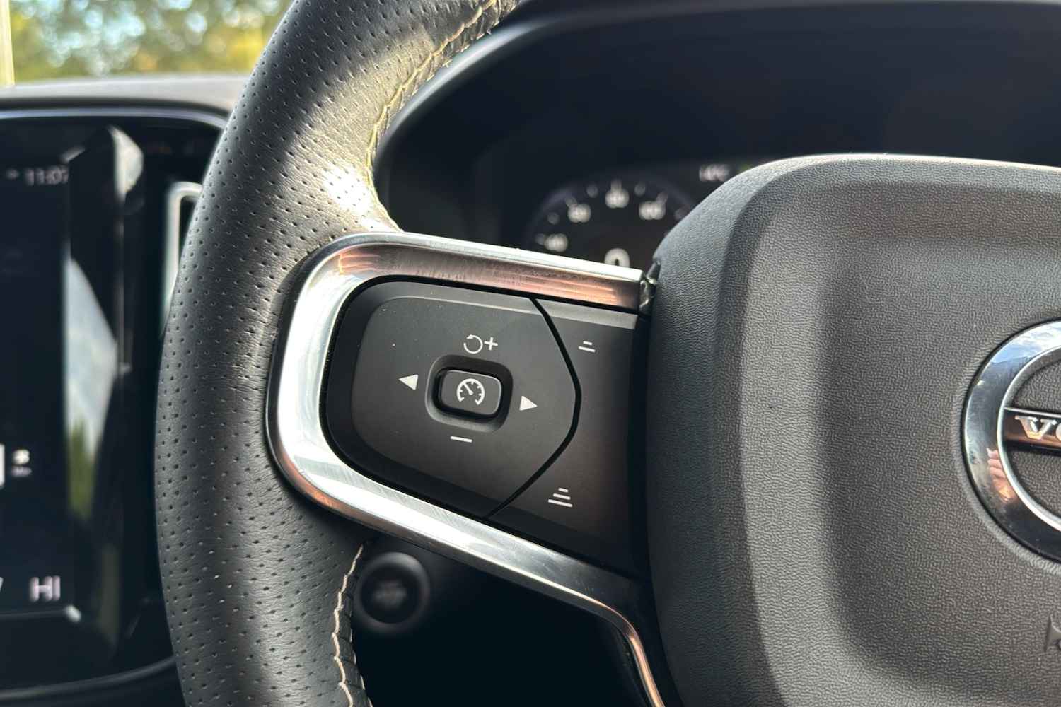 Used Volvo XC40 2020 for sale - 76329046: Photo 17