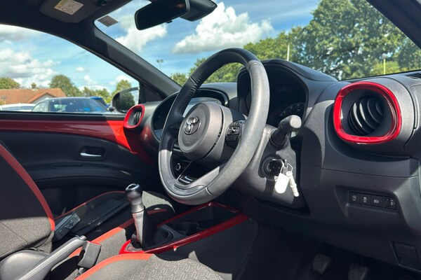 Used Toyota Aygo X 2023 for sale - 75672851: Photo 10