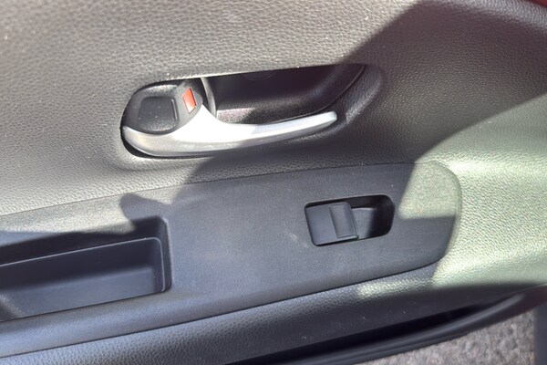 Used Toyota Aygo X 2023 for sale - 75672851: Photo 36