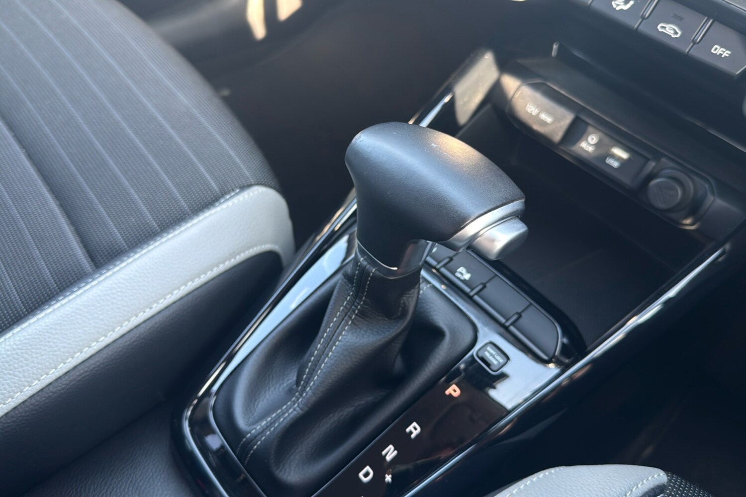 Used Kia Stonic 2020 for sale - 77649489: Photo 13