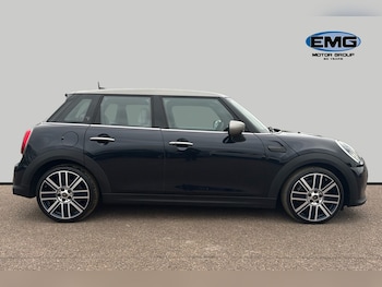Used MINI Hatch 2023 for sale - 77797342: Photo