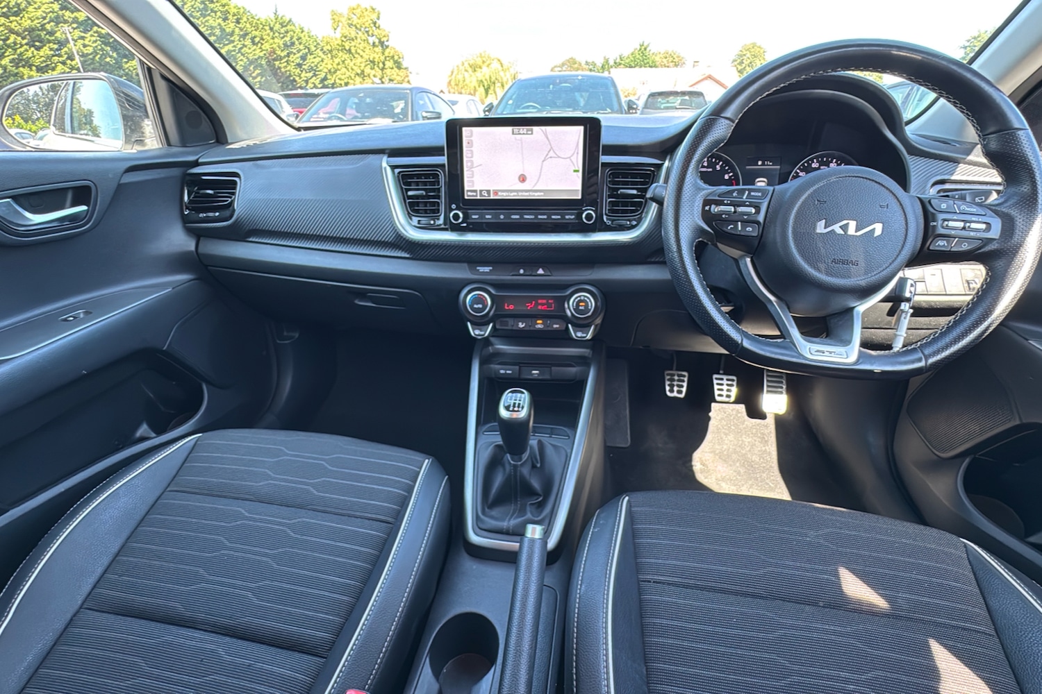 Used Kia Stonic 2023 for sale - 75970093: Photo 9