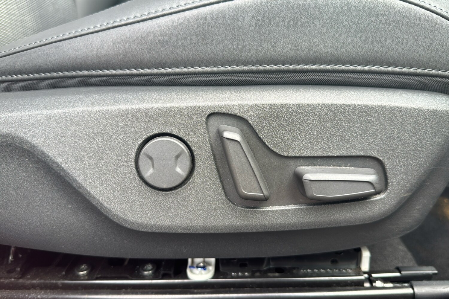 Vehicle 44