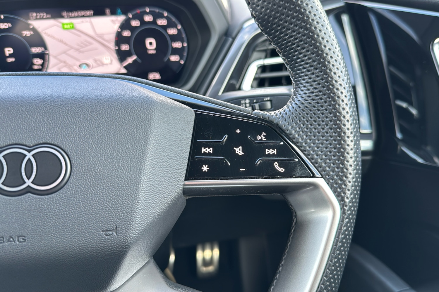 Used Audi Q4 e-tron 2022 for sale - 75902899: Photo 18