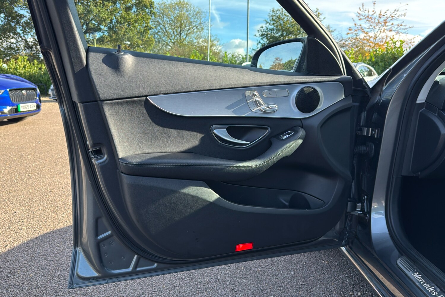 Used Mercedes-Benz C Class 2016 for sale - 76316092: Photo 35