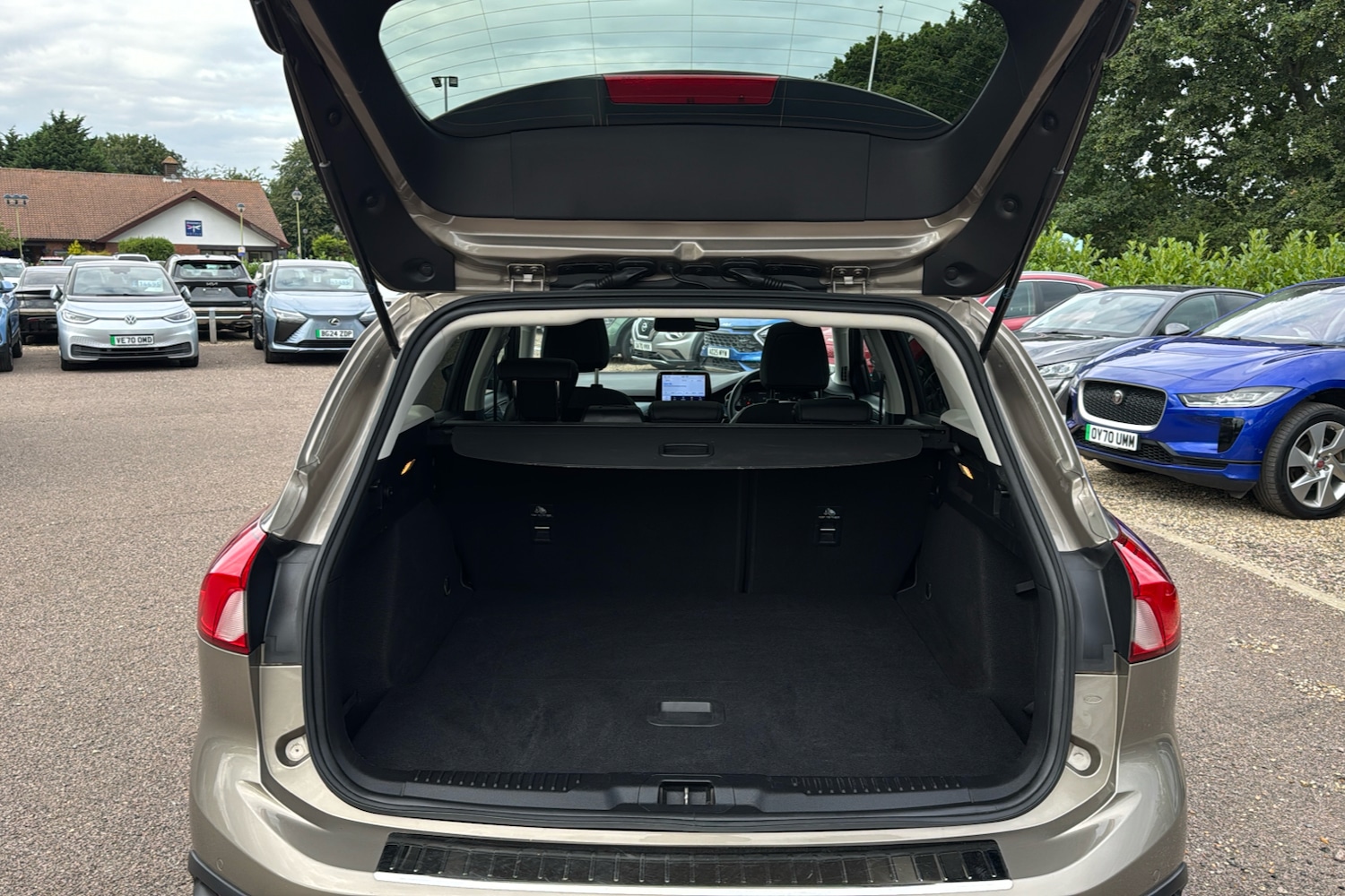 Vehicle 19