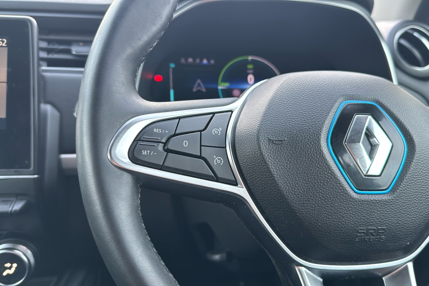 Used Renault Zoe 2021 for sale - 76789785: Photo 17