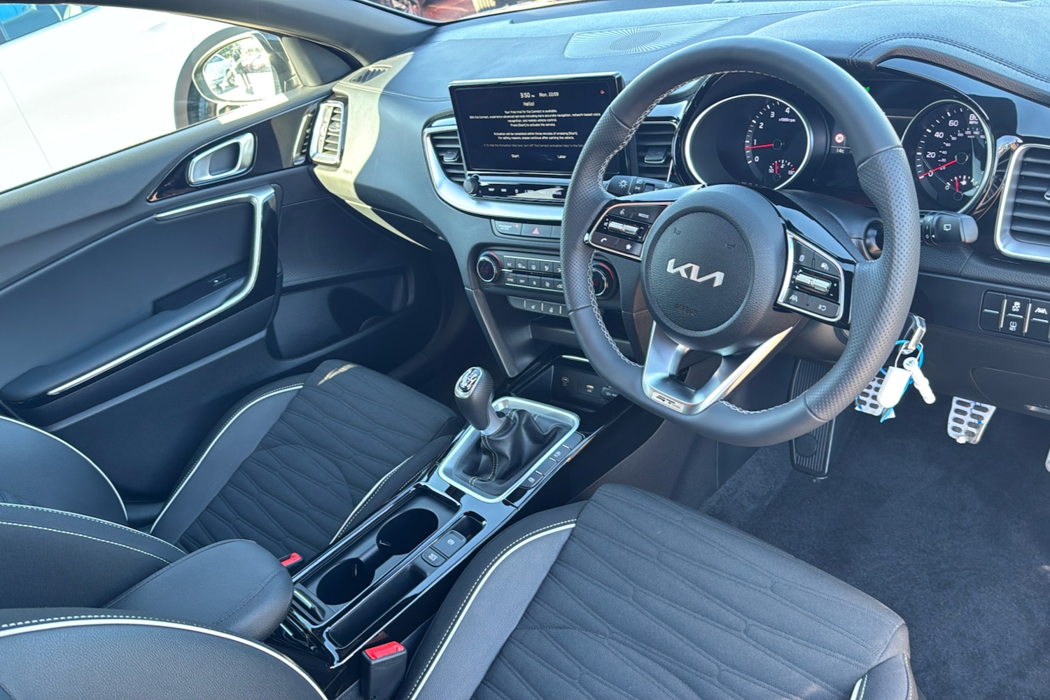 Used Kia XCeed 2025 for sale - 76564650: Photo 10