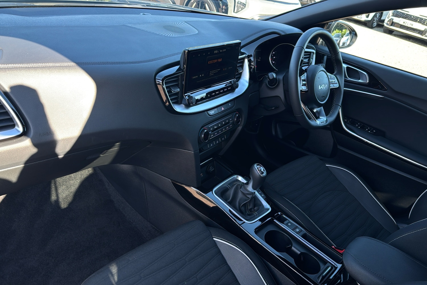 Used Kia XCeed 2025 for sale - 76564650: Photo 11