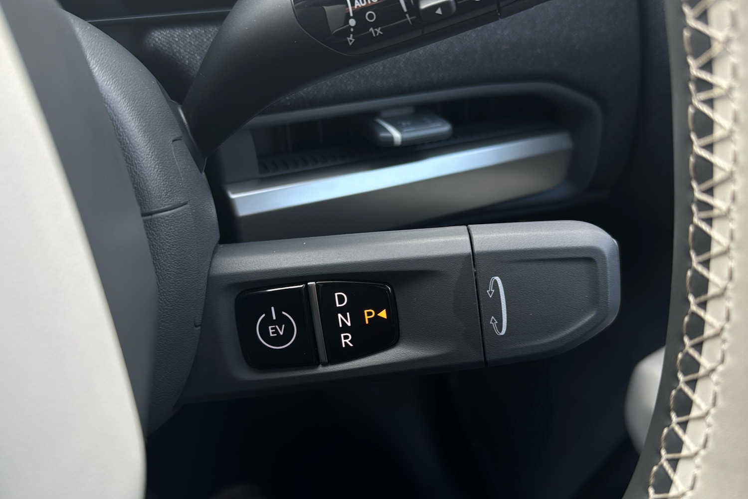 Used Kia EV3 2024 for sale - 77541103: Photo 13