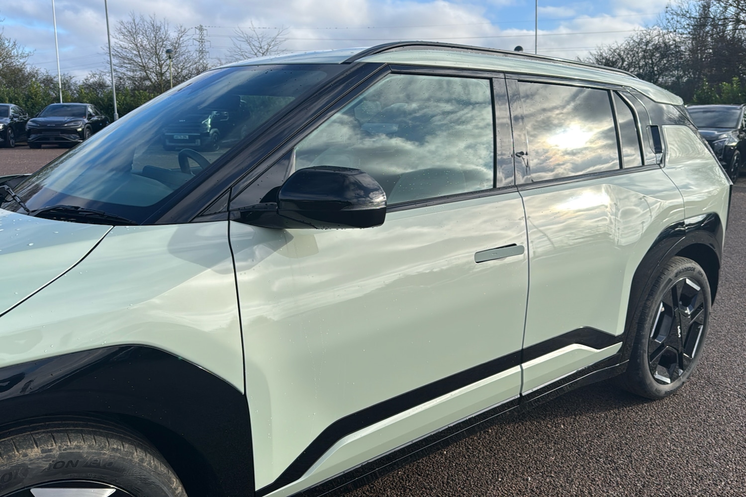 Used Kia EV3 2024 for sale - 77541103: Photo 35