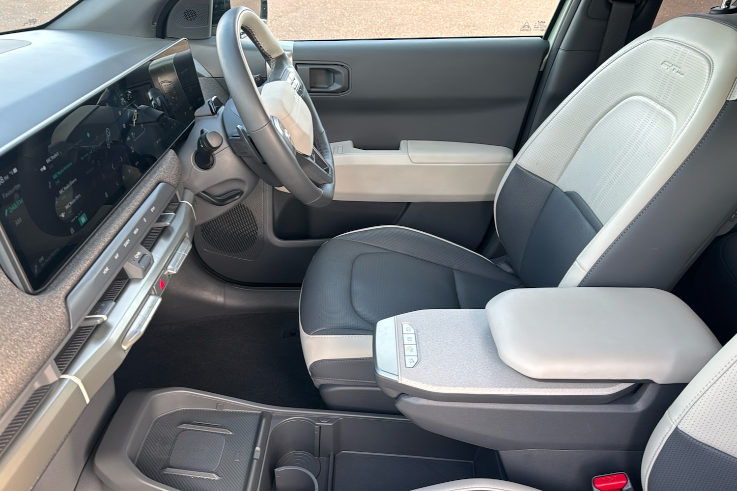 Used Kia EV3 2024 for sale - 77541103: Photo 43