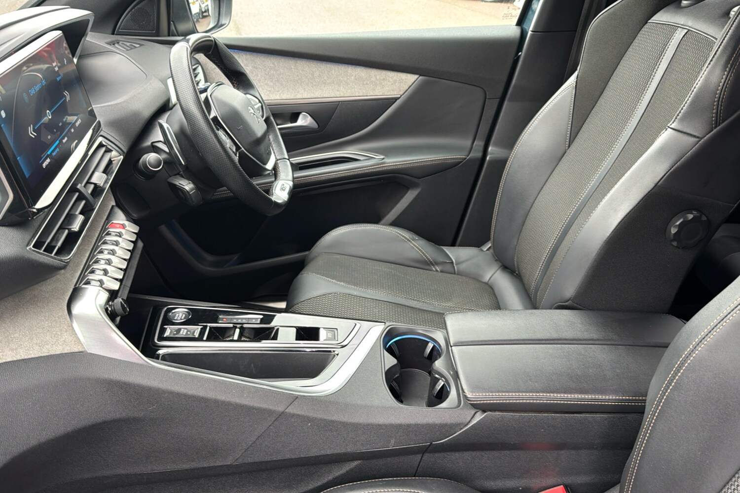 Used Peugeot 5008 2023 for sale - 77494567: Photo 45