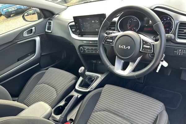 Used Kia XCeed 2022 for sale - 76156001: Photo 10