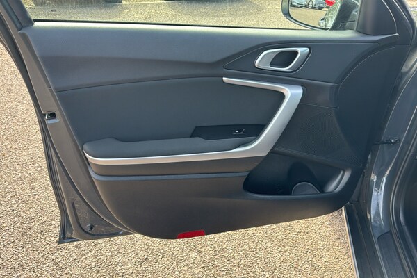 Used Kia XCeed 2022 for sale - 76156001: Photo 40