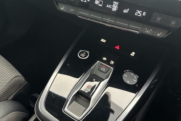 Used Audi Q4 e-tron 2021 for sale - 76219552: Photo 13