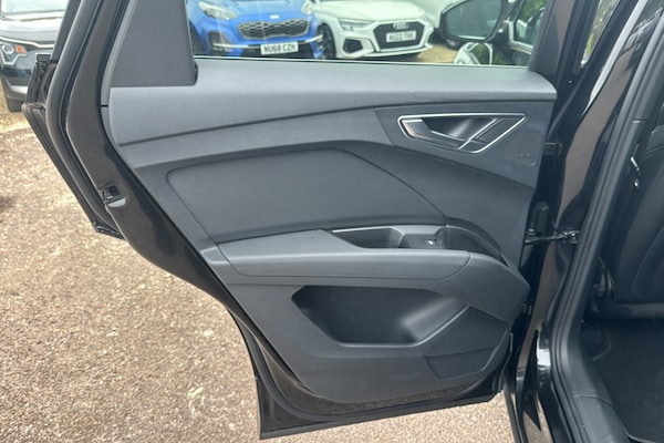 Used Audi Q4 e-tron 2021 for sale - 76219552: Photo 39