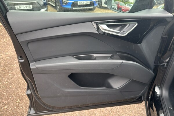 Used Audi Q4 e-tron 2021 for sale - 76219552: Photo 42