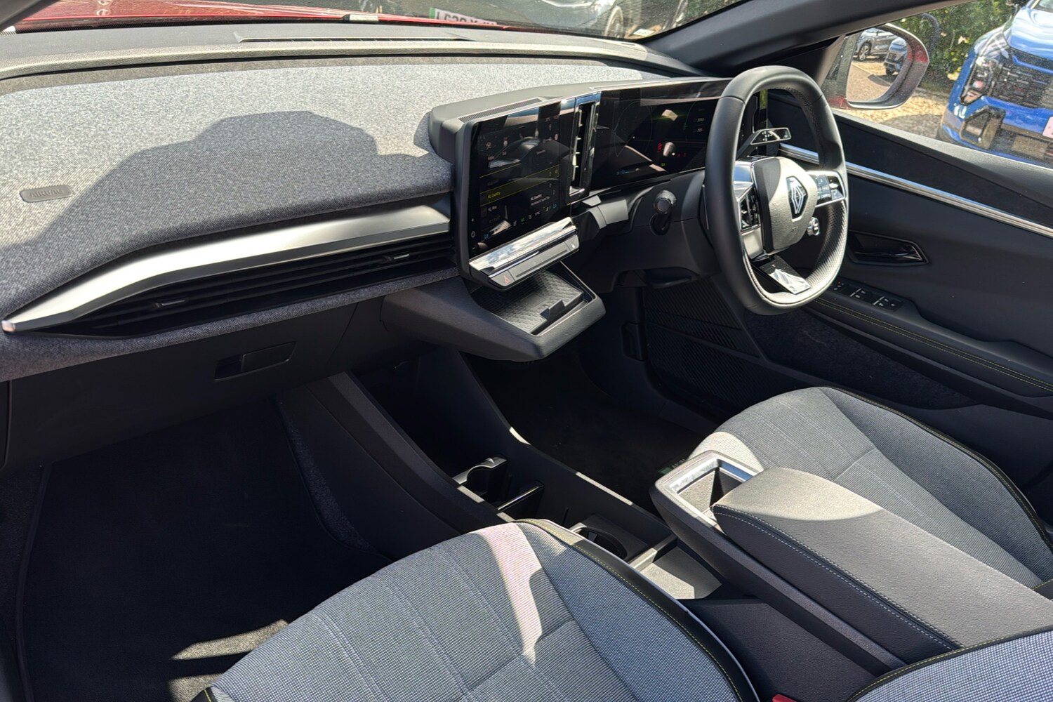 Used Renault Megane E Tech 2023 for sale - 75919338: Photo 11