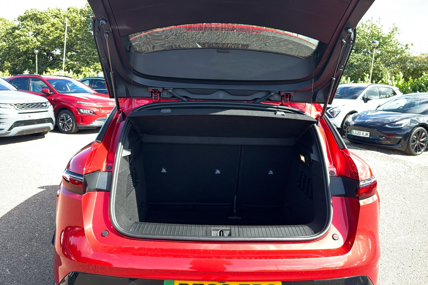 Used Renault Megane E Tech 2023 for sale - 75919338: Photo 19