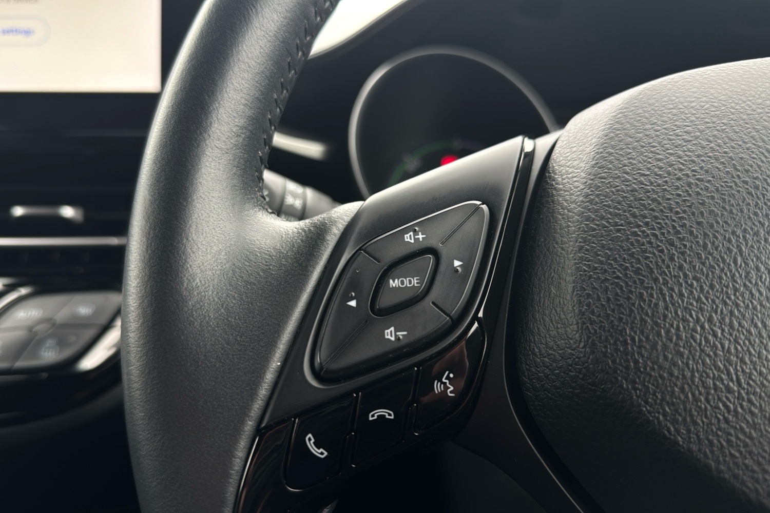 Used Toyota C-HR 2022 for sale - 77675187: Photo 17