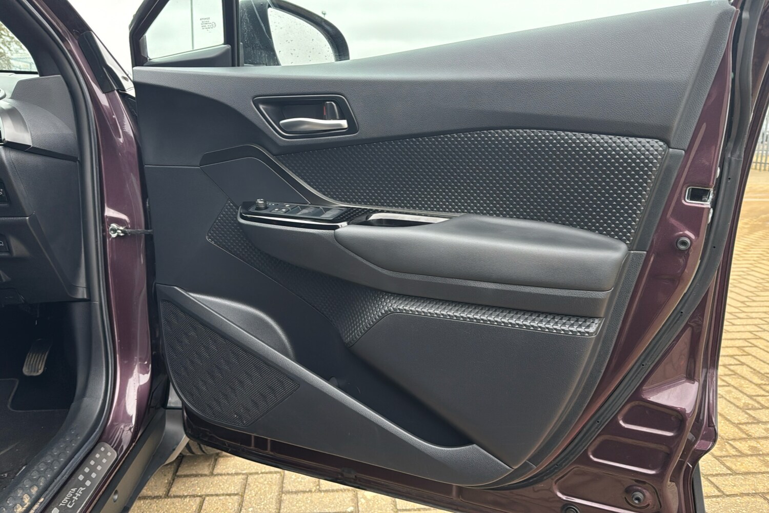 Used Toyota C-HR 2022 for sale - 77675187: Photo 41