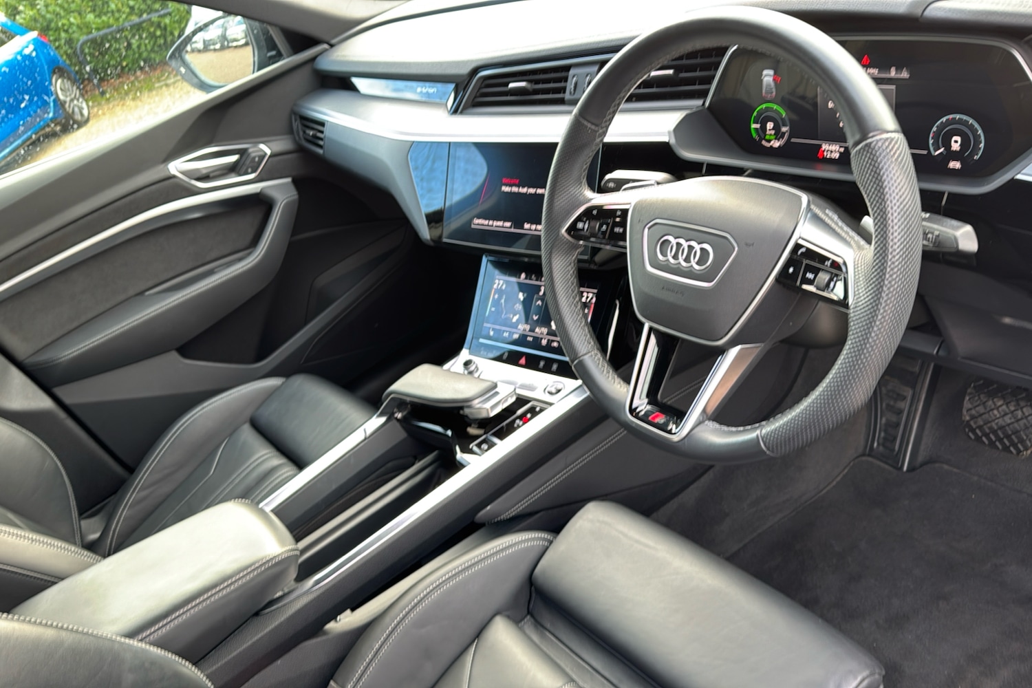 Used Audi e-tron 2022 for sale - 77032342: Photo 10