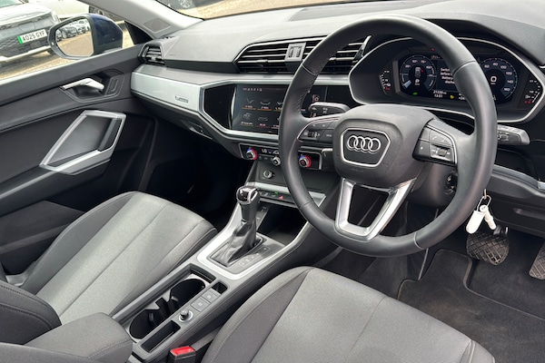 Used Audi Q3 2022 for sale - 74812888: Photo 10