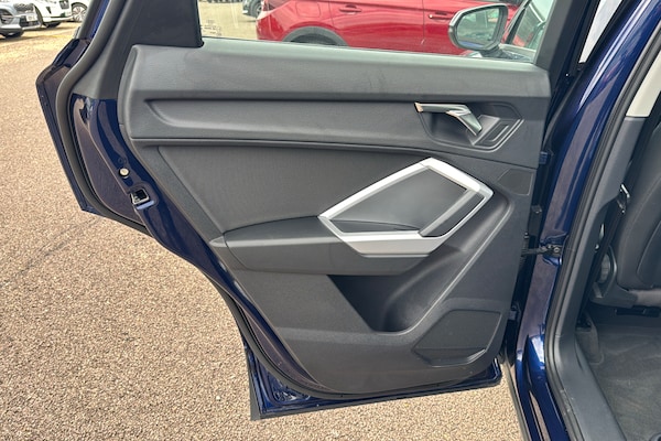 Used Audi Q3 2022 for sale - 74812888: Photo 39