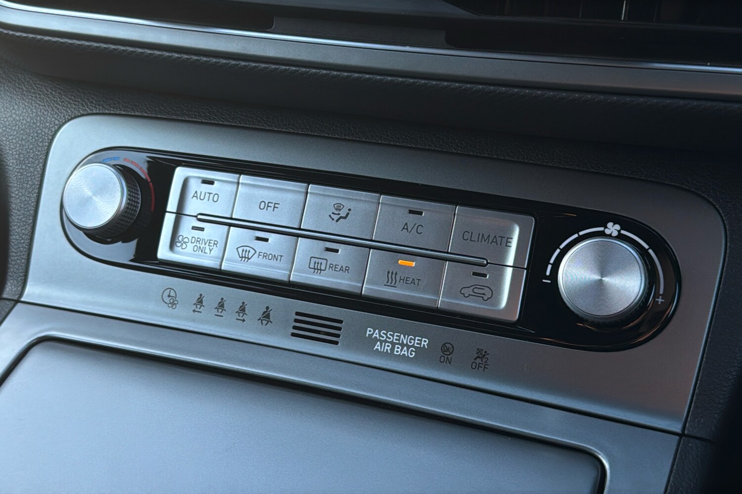 Used Hyundai KONA 2023 for sale - 77219851: Photo 16